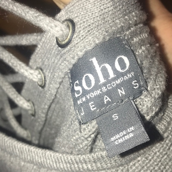 Sweater! - Picture 3 of 5